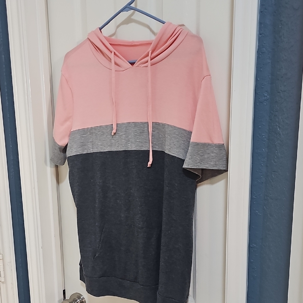 NWOT Pgands Short Sleeve Color Block Hoodie in Pink and Gray XL - Picture 6 of 12